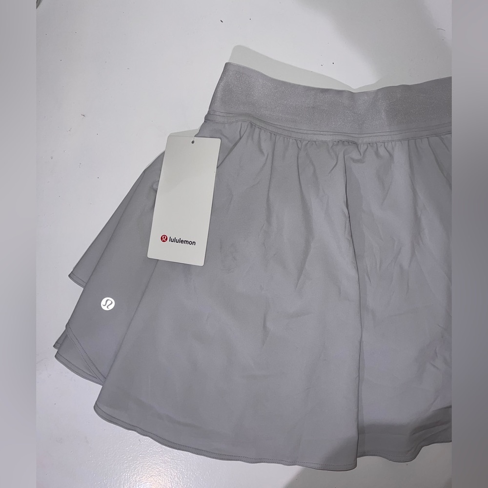 🤍Lululemon grey skirt🤍